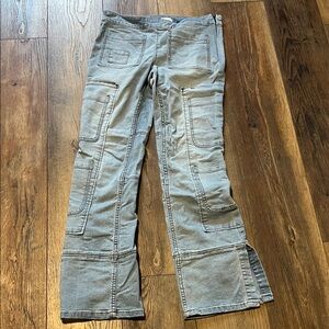 29 funky vibe BDG Women's Straight Leg Jeans from urban outfitters
